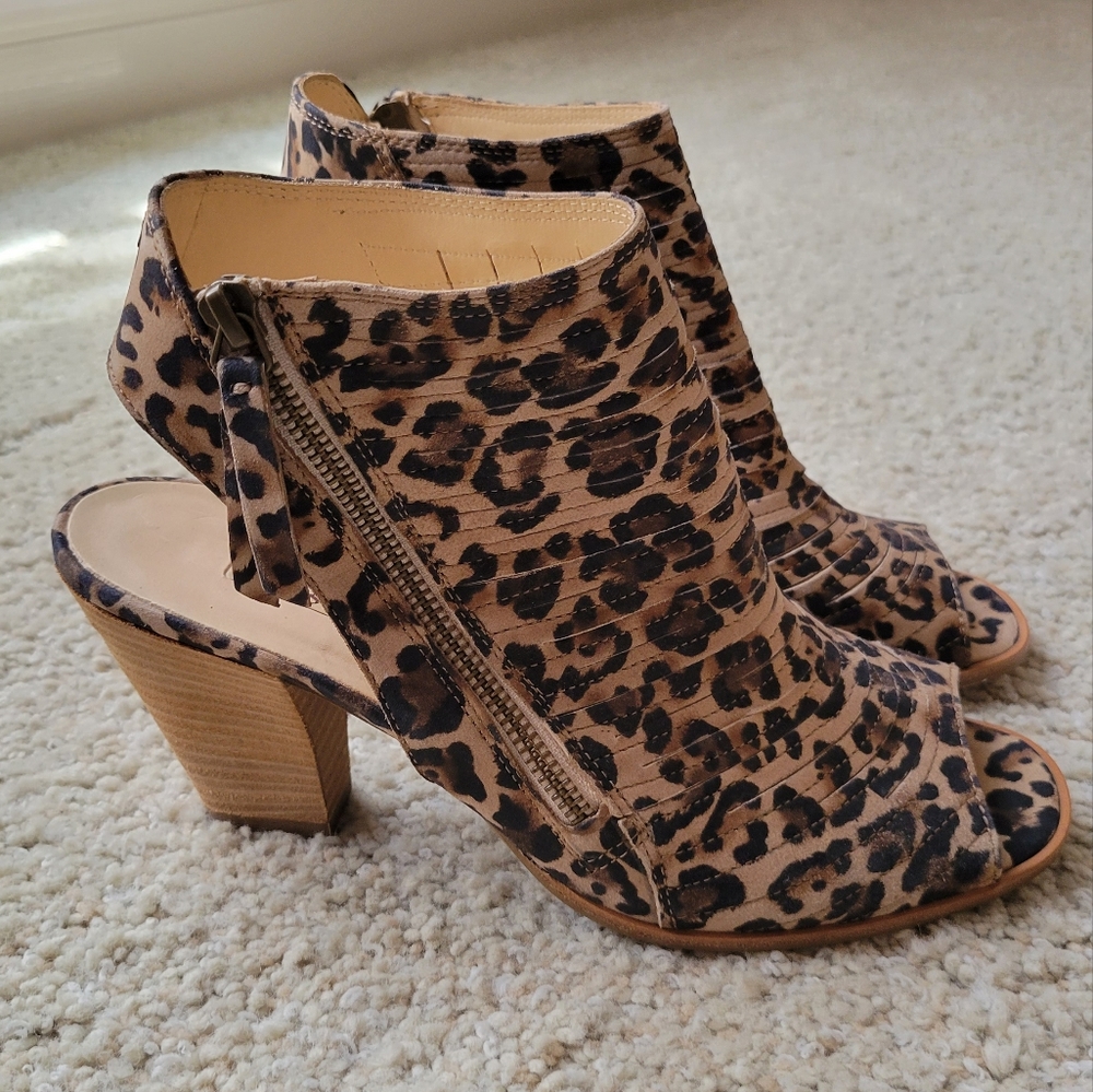 Paul Green Leopard Print Cayanne Peep Toe Bootie Size 6.5